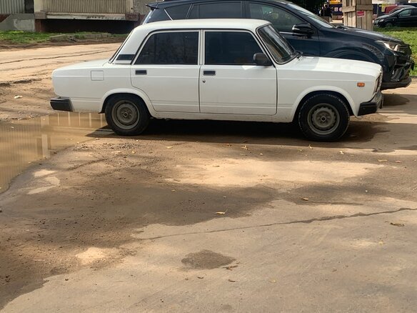 2005 Lada (ВАЗ) 2107, белый, 220000 рублей - вид 15