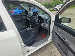2003 Mazda Demio II (DY), белый, 360000 рублей, вид 5