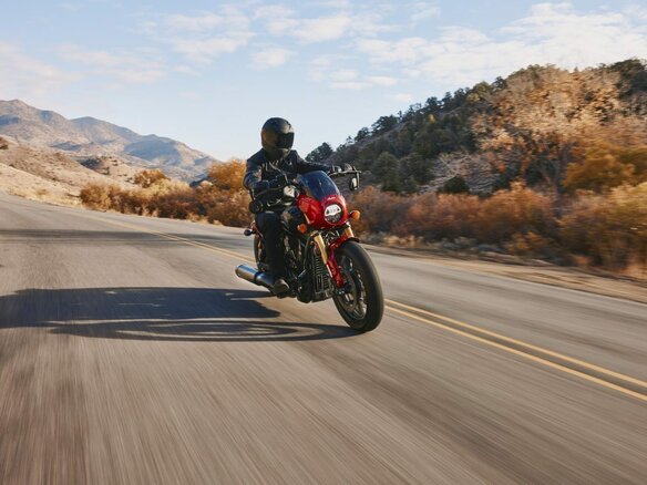 2026 Indian Scout, красный, 2440000 рублей - вид 24