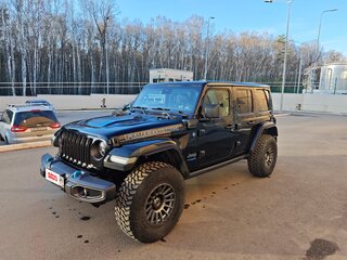 2021 Jeep Wrangler Rubicon IV (JL), чёрный, 5100000 рублей, вид 4