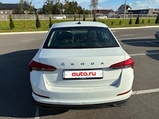 2021 Skoda Rapid II, белый, 900000 рублей, вид 4