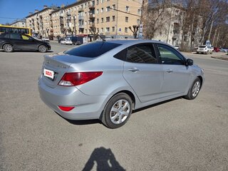 2014 Hyundai Solaris I, серебристый, 590000 рублей, вид 3
