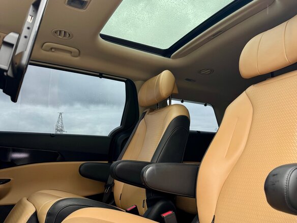 2020 Kia Carnival IV, белый, 4250000 рублей - вид 23