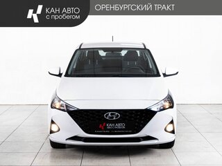 2021 Hyundai Solaris II Рестайлинг, белый, 1525000 рублей, вид 2