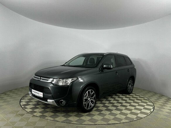 2014 Mitsubishi Outlander III Рестайлинг, серый, 1550000 рублей