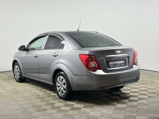 2012 Chevrolet Aveo II, серый, 609900 рублей, вид 2