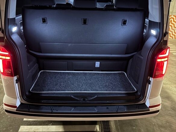 2021 Volkswagen Multivan T6 Рестайлинг, белый, 7350000 рублей - вид 10