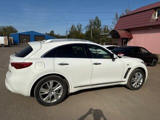 2012 Infiniti FX37 II (S51) Рестайлинг, белый, 1700000 рублей, вид 2
