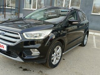 2017 Ford Kuga II Рестайлинг, чёрный, 1300000 рублей, вид 1