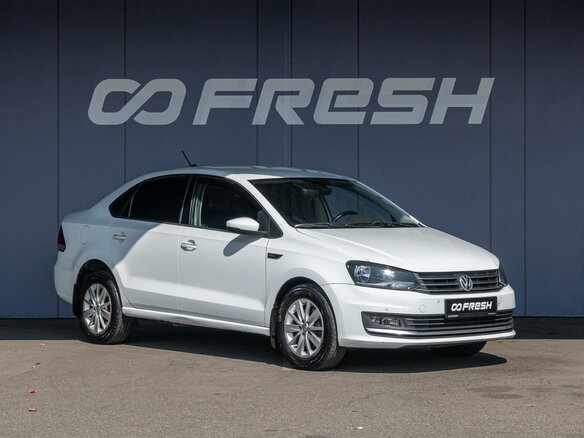 2017 Volkswagen Polo V Рестайлинг, белый, 1150000 рублей