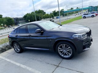 2021 BMW X4 20d II (G02) Рестайлинг, серый, 5000000 рублей, вид 3