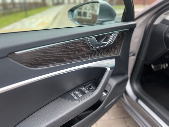 2021 Audi A6 45 TFSI V (C8), серый, 4300000 рублей - вид 12