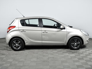 2010 Hyundai i20 I, бежевый, 600000 рублей, вид 4