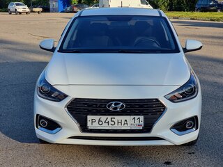 2019 Hyundai Solaris II, белый, 1200000 рублей, вид 2