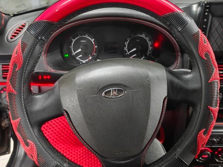 2014 Lada (ВАЗ) Priora I Рестайлинг, чёрный, 750000 рублей, вид 3