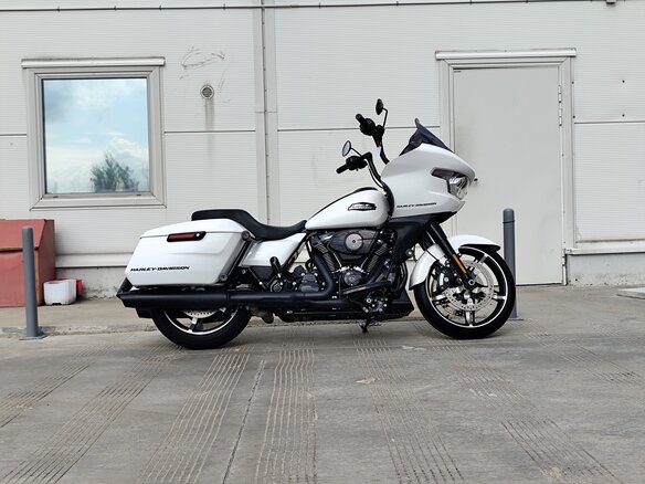 2025 Harley-Davidson Road Glide, белый, 2450000 рублей
