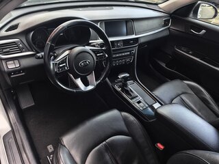 2018 Kia Optima IV Рестайлинг, серебристый, 2079000 рублей, вид 5