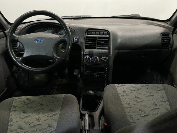2006 Lada (ВАЗ) 2112, серый, 130000 рублей - вид 8