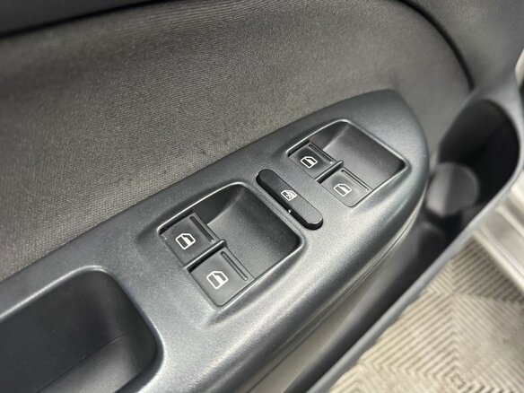 2012 Skoda Octavia II (A5) Рестайлинг, бежевый, 880000 рублей - вид 16