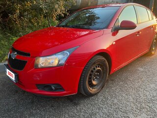 2012 Chevrolet Cruze I Рестайлинг, красный, 700000 рублей, вид 2