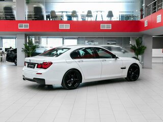 2014 BMW 7 серии 730d xDrive V (F01/F02/F04) Рестайлинг, белый, 2550000 рублей, вид 2