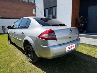 2008 Renault Megane II Рестайлинг, серебристый, 320000 рублей, вид 5
