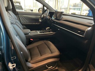 2026 Geely Okavango I Рестайлинг, синий, 4085990 рублей, вид 5