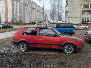 1987 Volkswagen Golf II, красный, 100000 рублей, вид 4