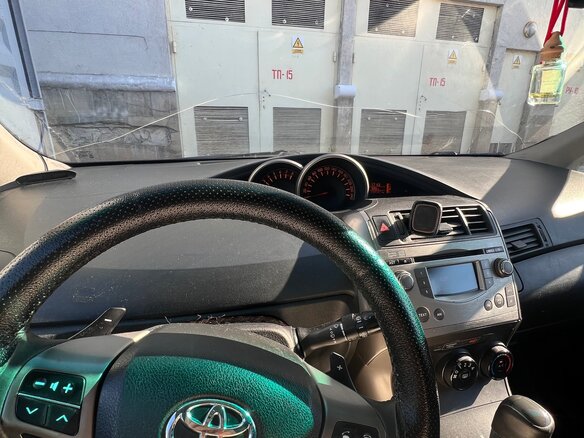 2009 Toyota Verso I, серый, 850000 рублей - вид 5