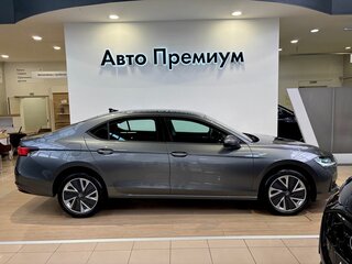 2025 Skoda Superb IV, серый, 5990000 рублей, вид 4