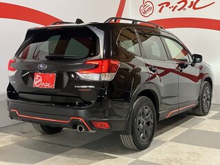 2023 Subaru Forester V Рестайлинг, чёрный, 2350000 рублей, вид 5
