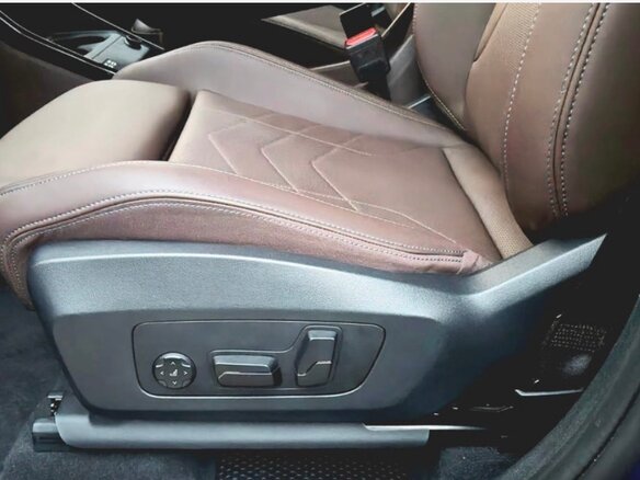 2024 BMW 2 серии Active Tourer 218i U06, синий, 3350000 рублей - вид 28