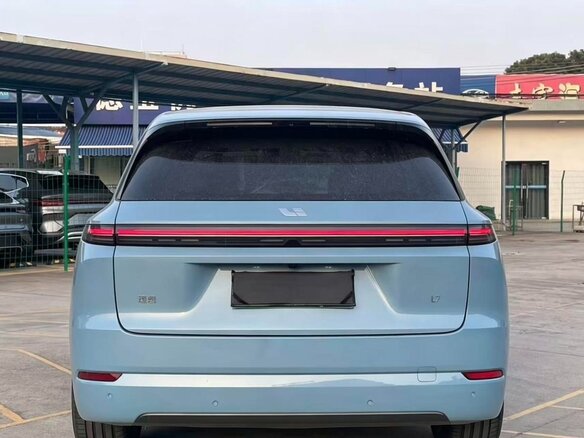 2025 Li Auto (Lixiang) L7 52.3 kWh I Рестайлинг, голубой, 7770700 рублей - вид 2