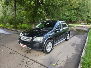 2006 Mercedes-Benz M-Класс 280 II (W164), чёрный, 1350000 рублей, вид 1