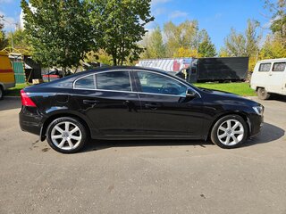 2017 Volvo S60 II Рестайлинг, чёрный, 1720000 рублей, вид 3