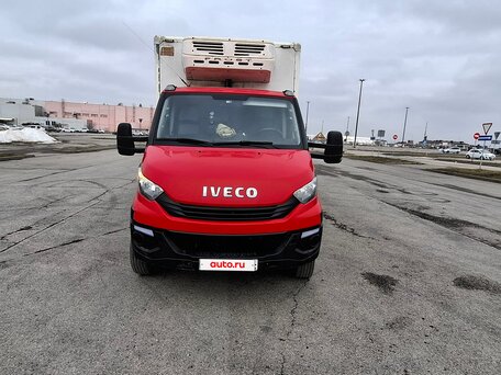 2017 Iveco Daily, красный, 3300000 рублей, вид 1