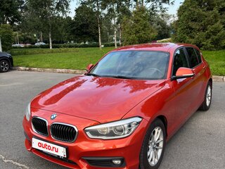 2017 BMW 1 серии 118i II (F20/F21) Рестайлинг 2, оранжевый, 1700000 рублей, вид 2