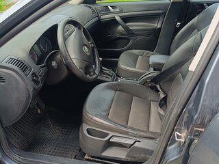 2008 Skoda Octavia II (A5), серый, 390000 рублей, вид 5