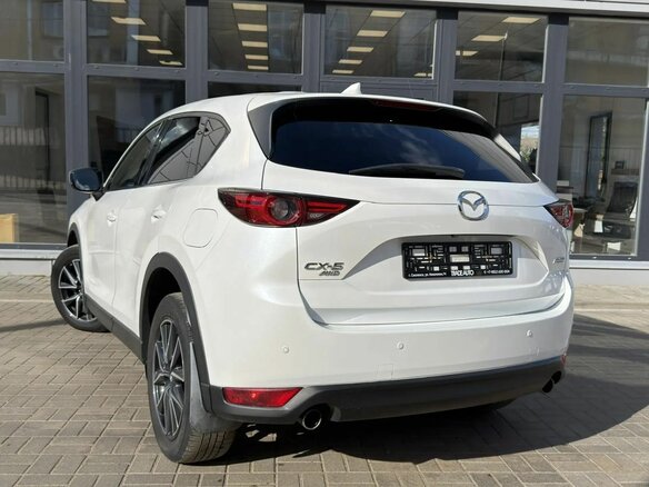 2017 Mazda CX-5 II, белый, 2590000 рублей - вид 1