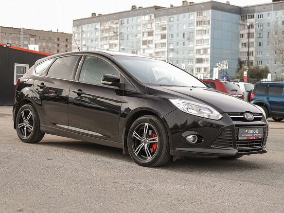 2014 Ford Focus III, чёрный, 799000 рублей - вид 3