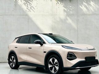 2026 Changan Qiyuan Q05 51.9 kWh II, бежевый, 2439666 рублей, вид 3