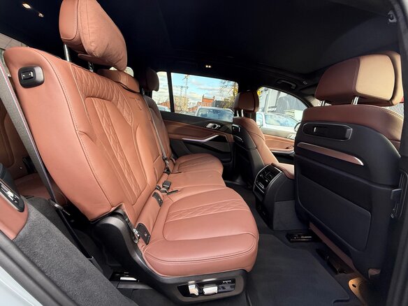 2023 BMW X7 40d I (G07) Рестайлинг, чёрный - вид 15