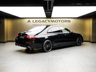 2026 Mercedes-Benz S-Класс 580 Long 4MATIC VII (W223) Рестайлинг, чёрный, 29890000 рублей, вид 3