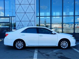 2012 Toyota Camry VII (XV50), белый, 1349000 рублей, вид 4
