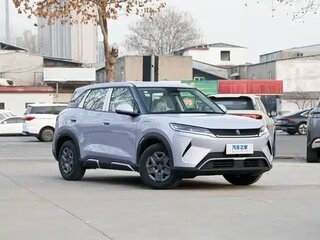 2026 BYD Yuan Up 32 kWh, серебристый, 1850033 рублей, вид 1