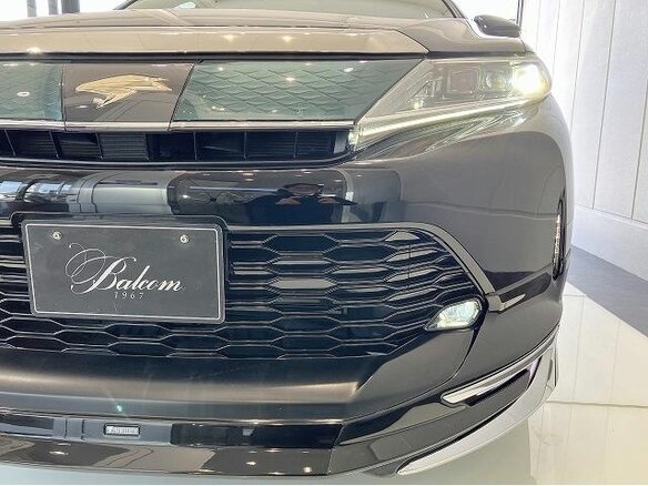 2019 Toyota Harrier III (XU60) Рестайлинг, чёрный - вид 10