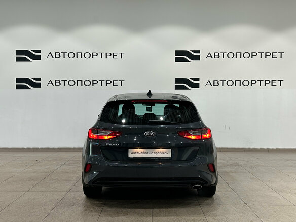 2018 Kia Ceed III, серый, 1339000 рублей - вид 3