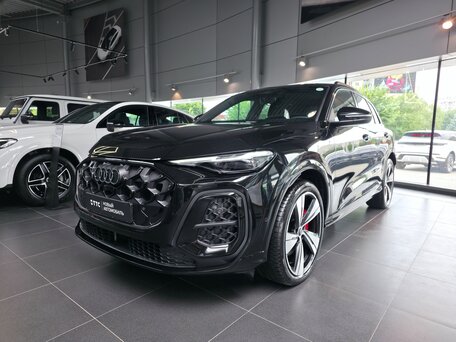 2026 Audi Q5 40 TDI III (GU), чёрный, 8850000 рублей, вид 1