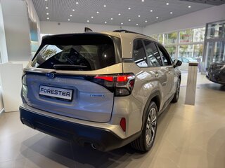 2026 Subaru Forester VI, золотистый, 8495000 рублей, вид 4