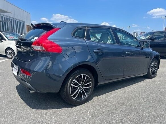 2020 Volvo V40 II Рестайлинг, синий - вид 4